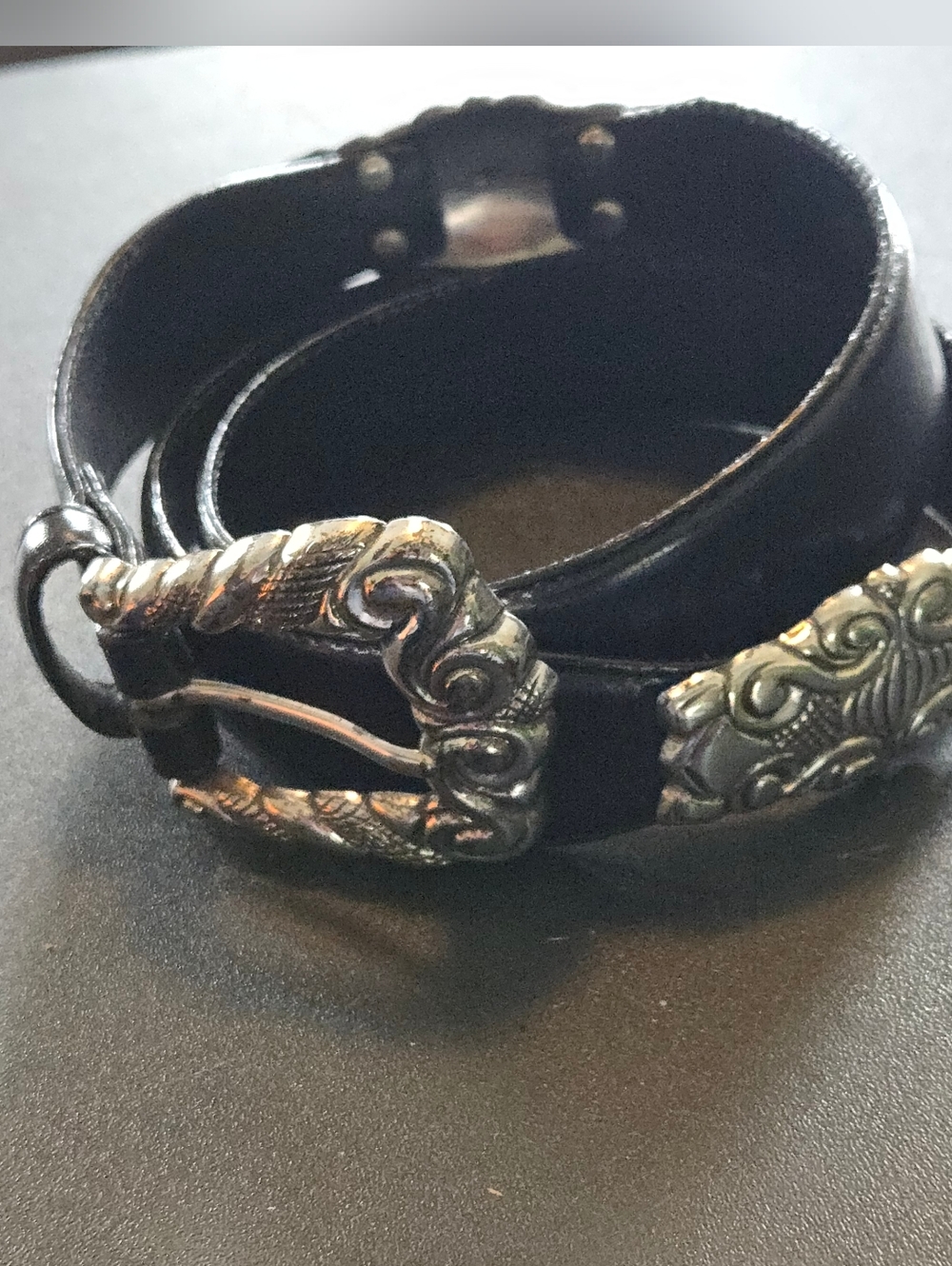 Fossil Women’s Belt Black Genuine Leather Silver-tone Buckle & Medallions Sz M
